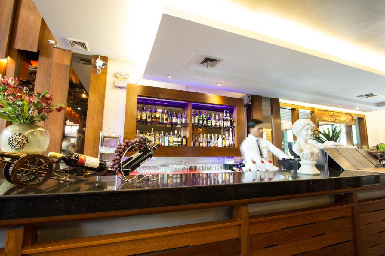 Royal Empire Premium Hotel Sziemreap Kültér fotó
