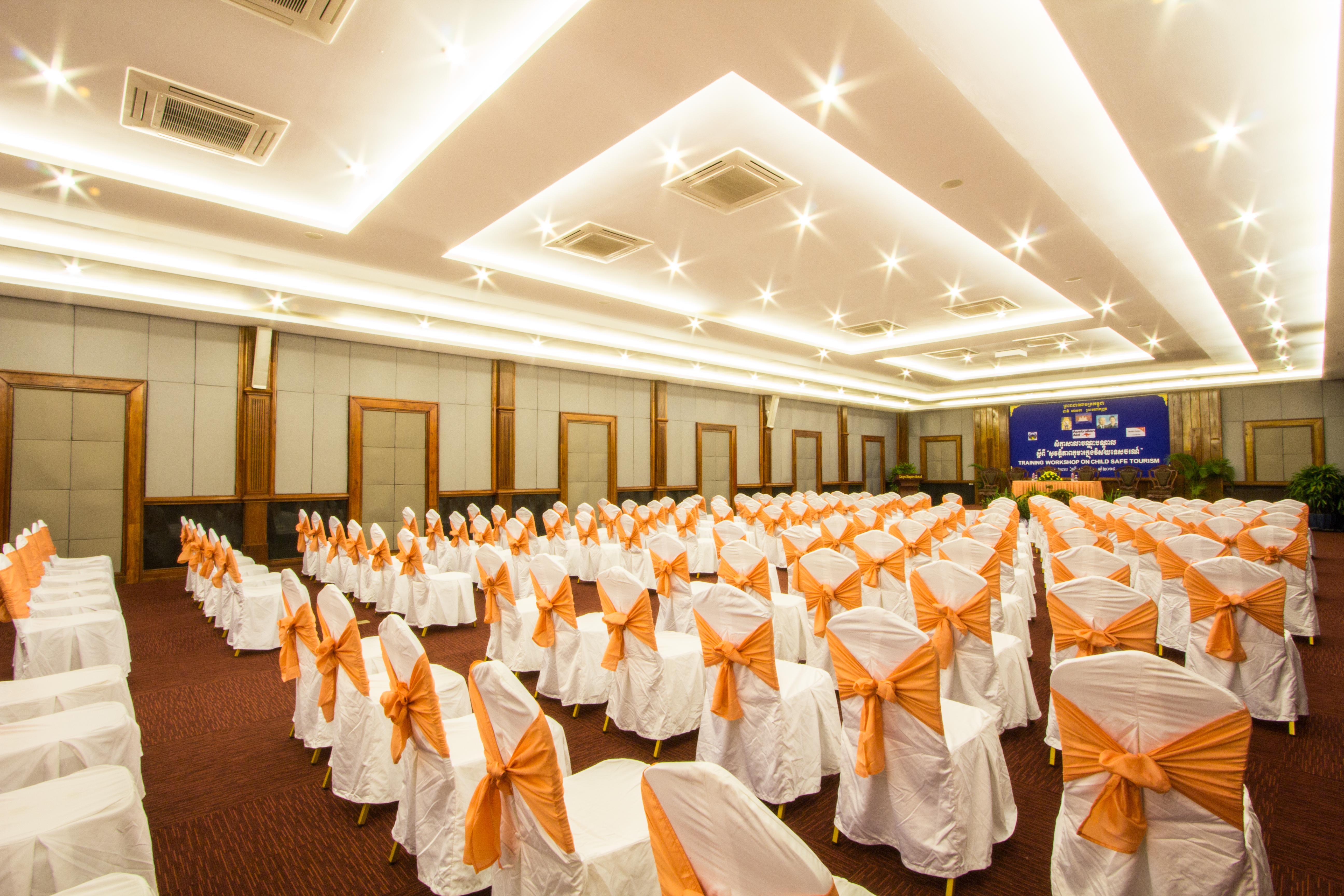 Royal Empire Premium Hotel Sziemreap Kültér fotó