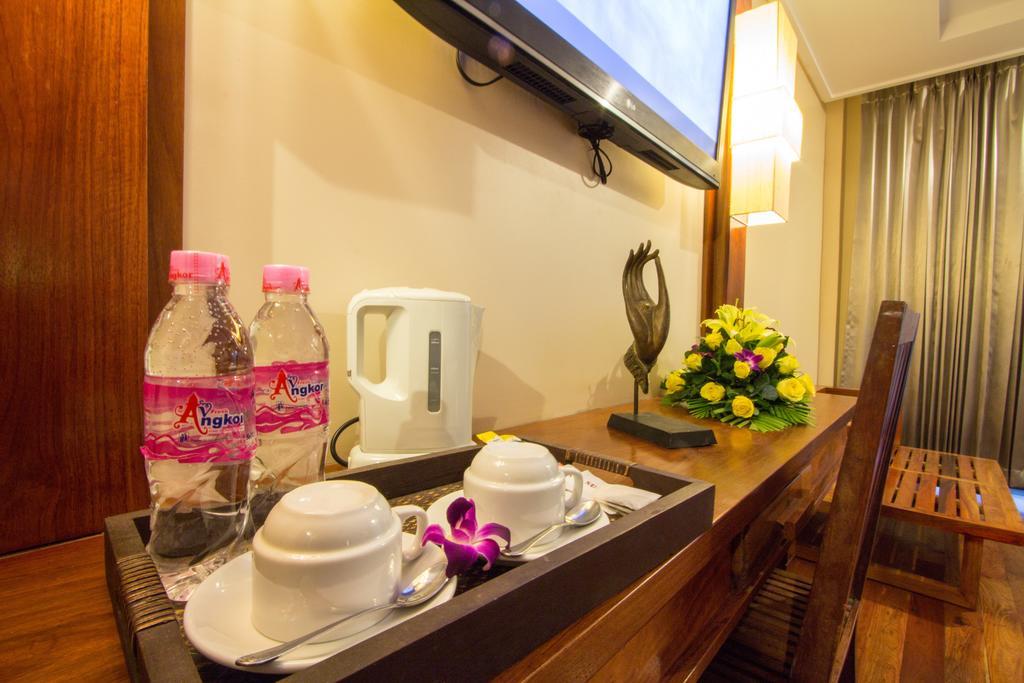 Royal Empire Premium Hotel Sziemreap Kültér fotó