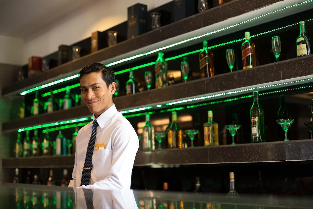 Royal Empire Premium Hotel Sziemreap Kültér fotó