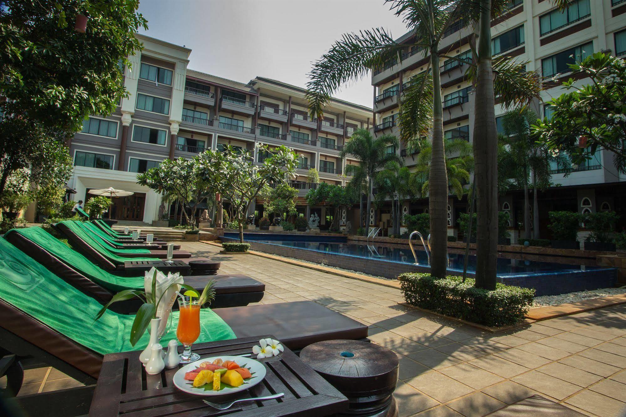 Royal Empire Premium Hotel Sziemreap Kültér fotó